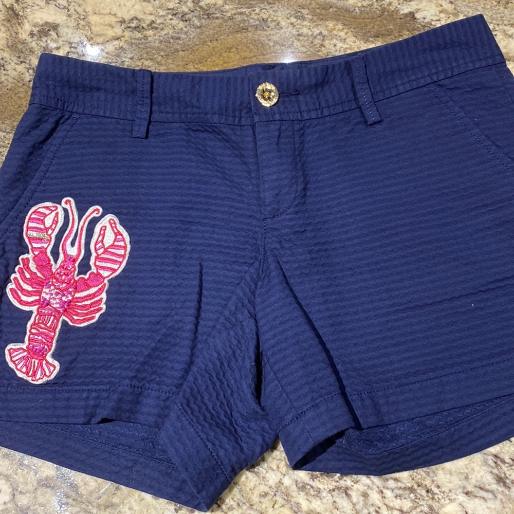 Lilly Pulitzer Callahan shorts with lobster size 4